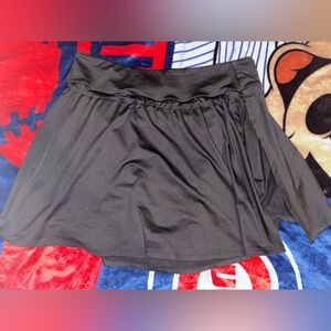 Black skirt with slit